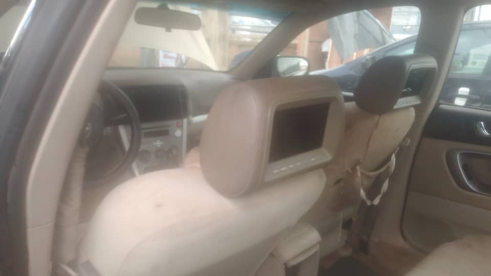 Car 10